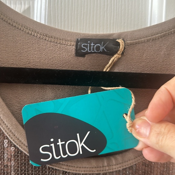 Beautiful Sequins Party Dress - Picture 3 of 4